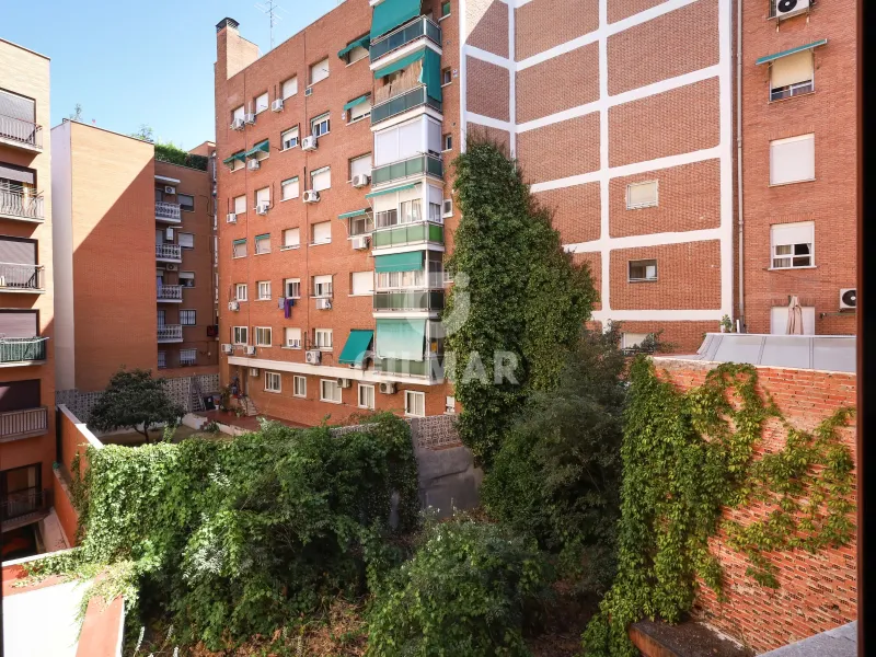 Apartment in Acacias - Madrid
