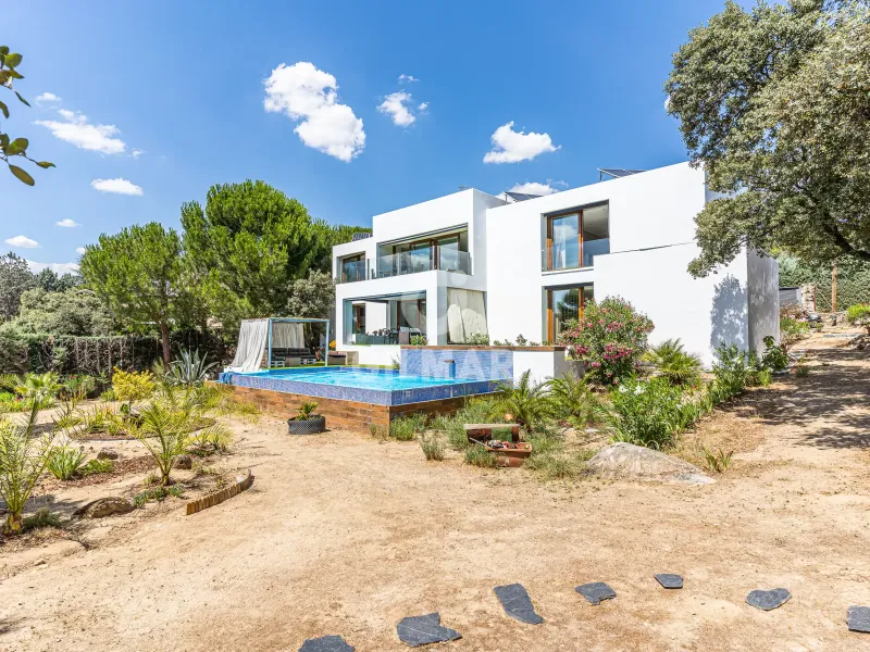 Villa in Valdemorillo - Madrid