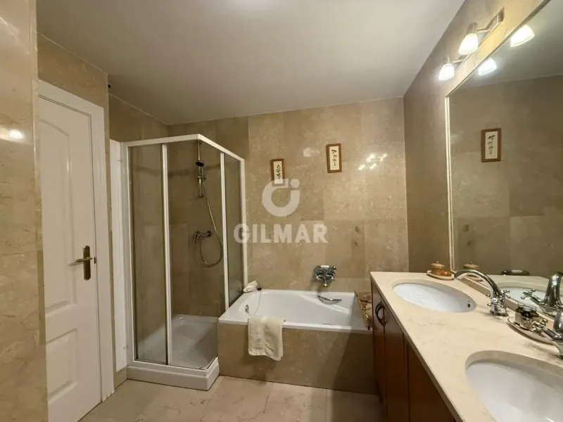 Apartment in Universidad - Madrid
