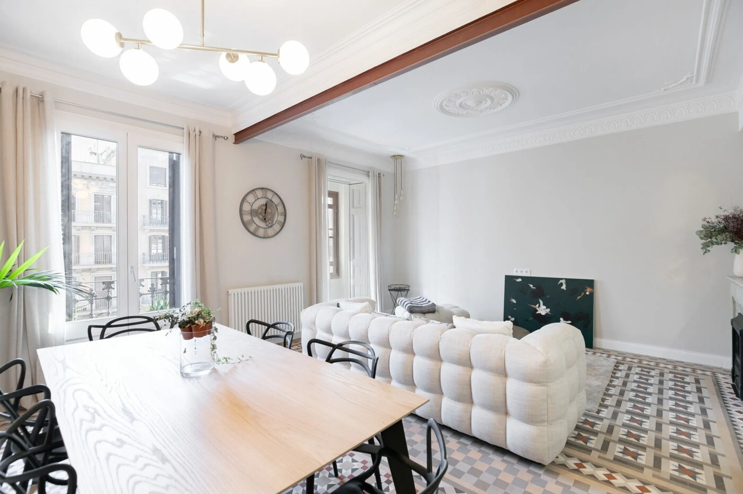 Elegant Renovated Modernist Apartment in Eixample, Barcelona