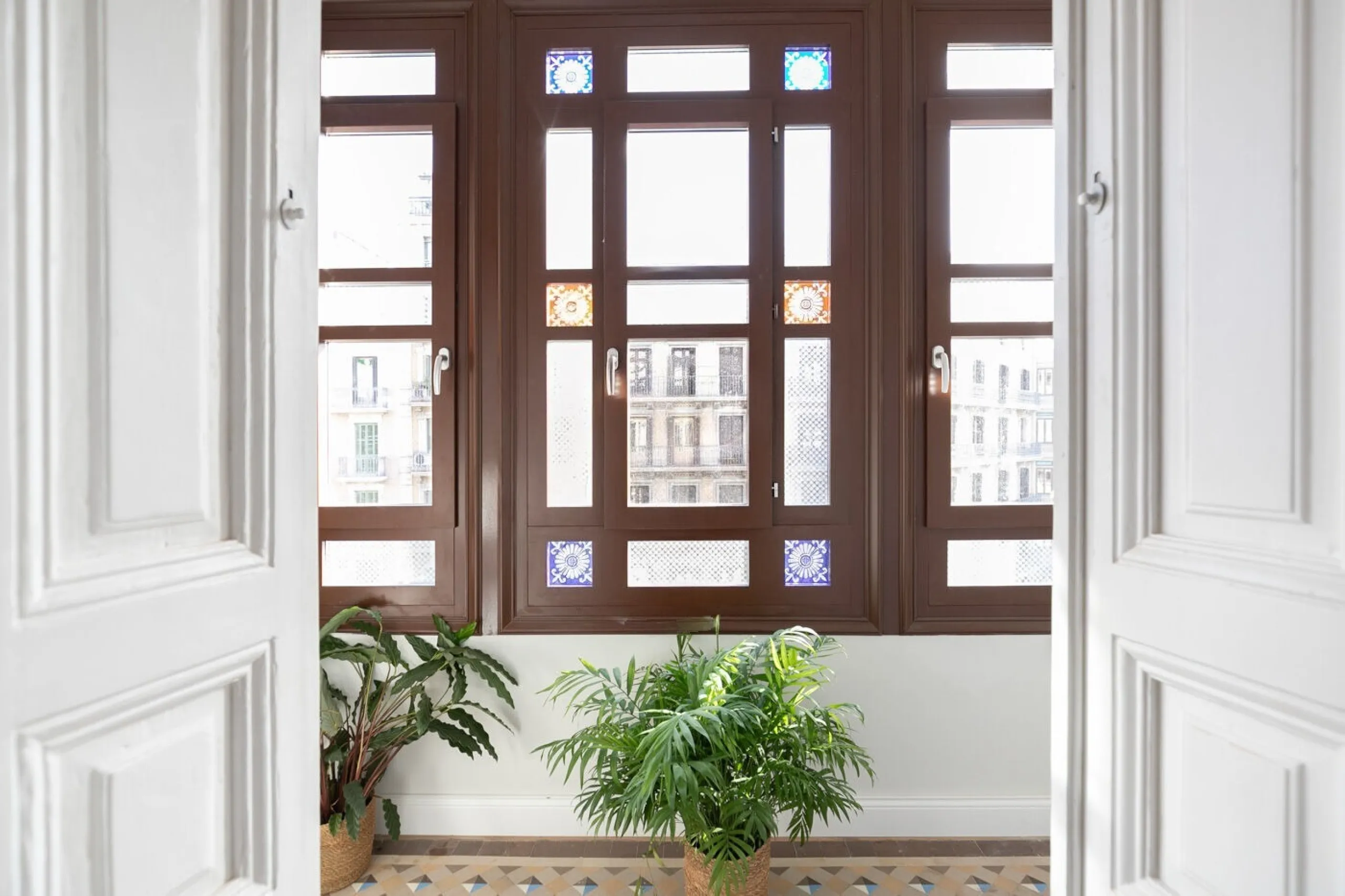 Elegant Renovated Modernist Apartment in Eixample, Barcelona