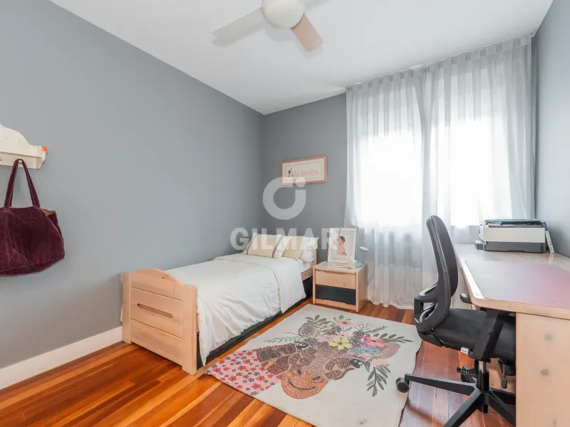 Apartment in Nueva España - Madrid