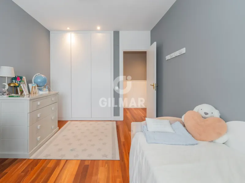 Apartment in Nueva España - Madrid