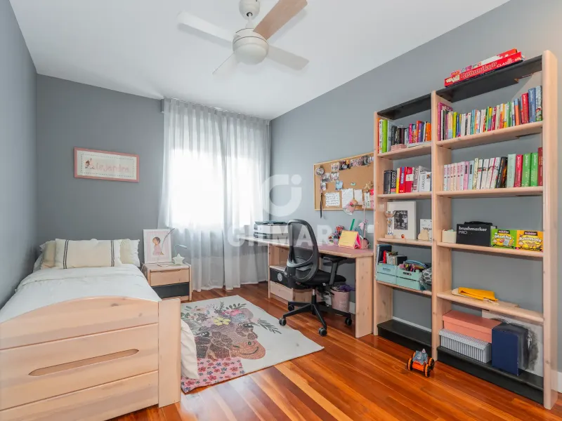 Apartment in Nueva España - Madrid