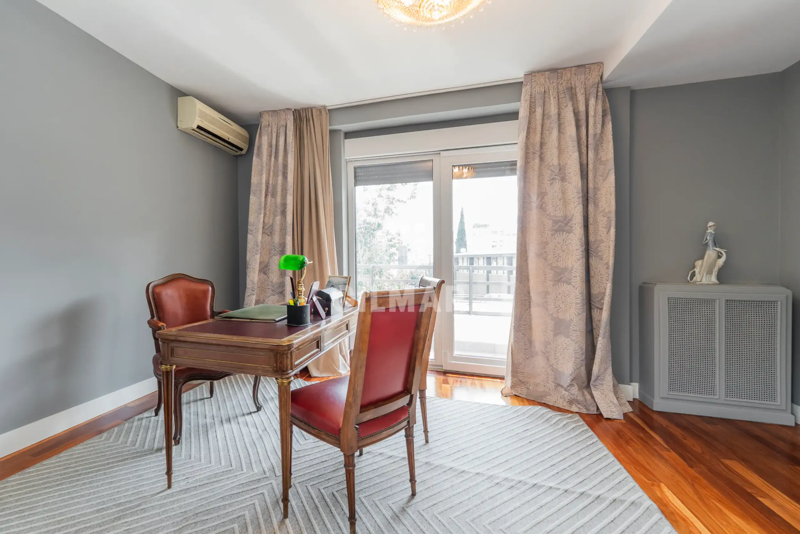 Apartment in Nueva España - Madrid