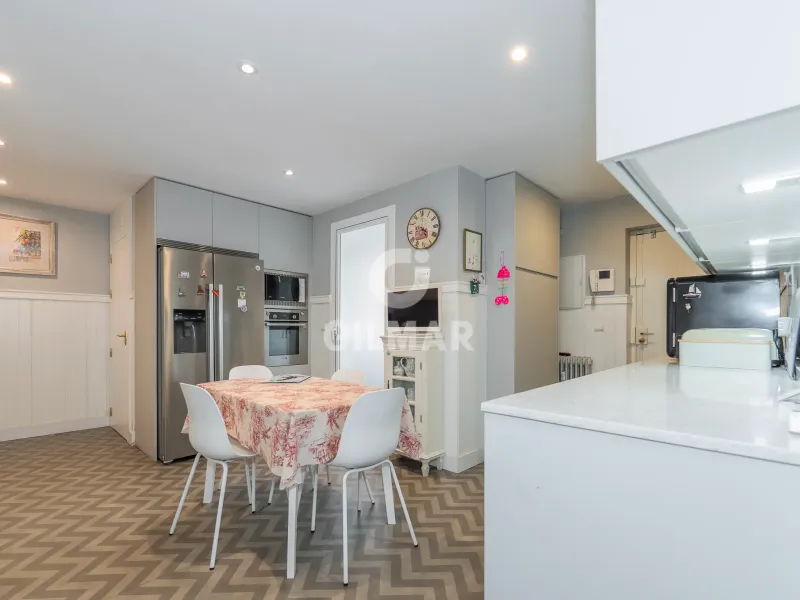 Apartment in Nueva España - Madrid