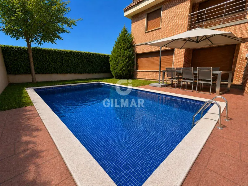 Semi-detached house in Las Rozas - Madrid