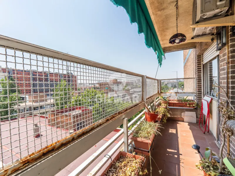 Apartment in Nueva España - Madrid