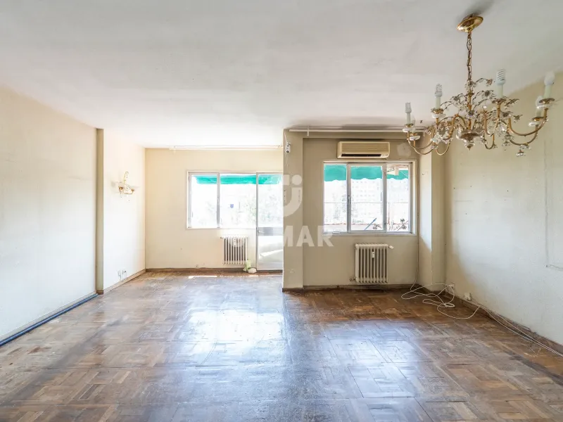 Apartment in Nueva España - Madrid