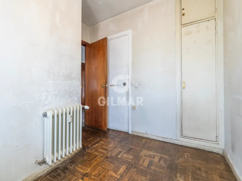 Apartment in Nueva España - Madrid