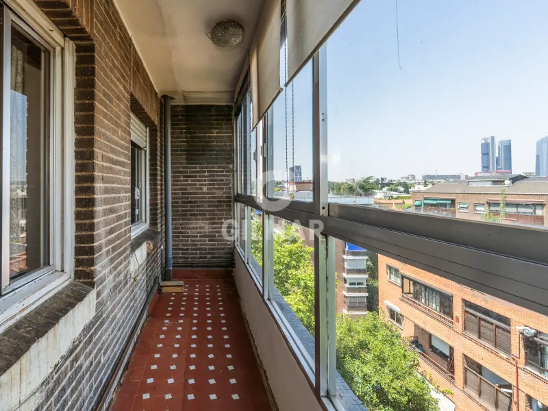 Apartment in Nueva España - Madrid