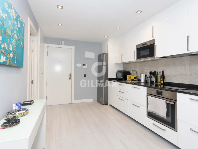 Apartment in Cuatro Caminos - Madrid