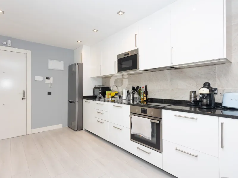 Apartment in Cuatro Caminos - Madrid