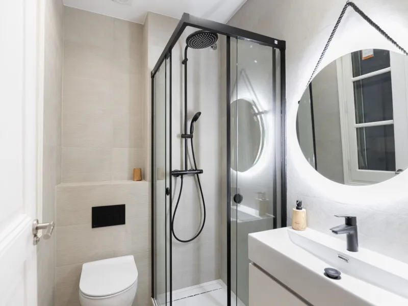 Elegant Renovated Modernist Apartment in Eixample, Barcelona