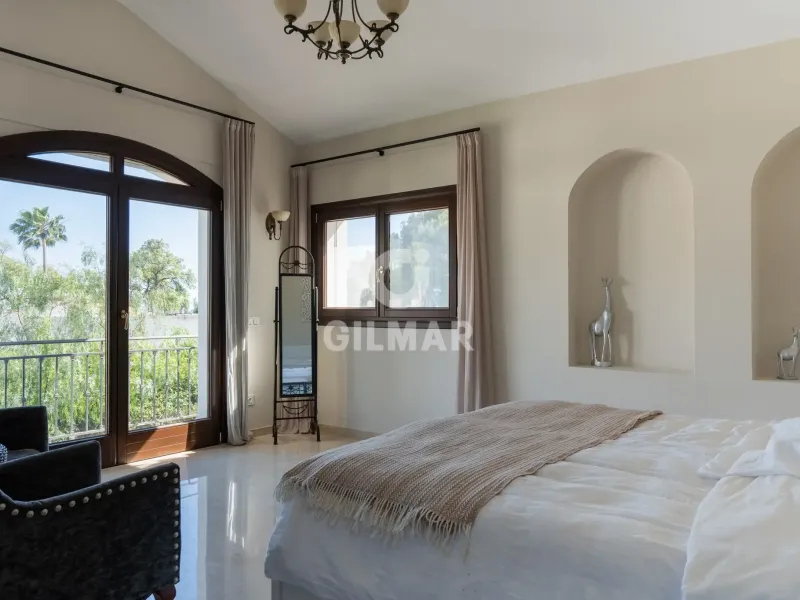 Villa in Marbella Este - Málaga