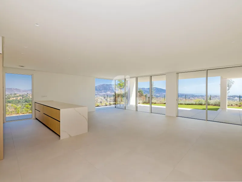 Ground floor apartment in Marbella Este - Málaga