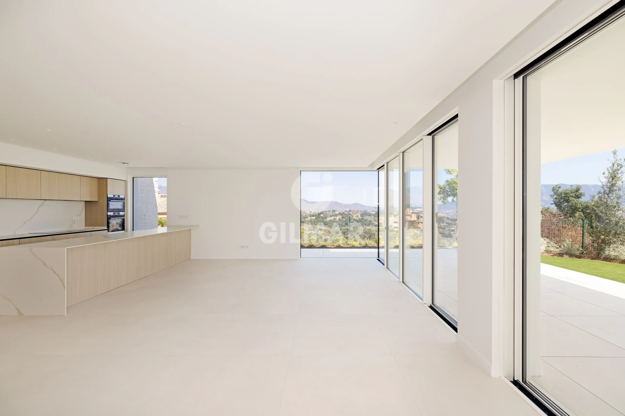 Ground floor apartment in Marbella Este - Málaga