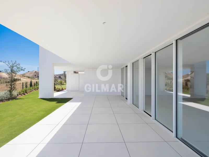 Ground floor apartment in Marbella Este - Málaga