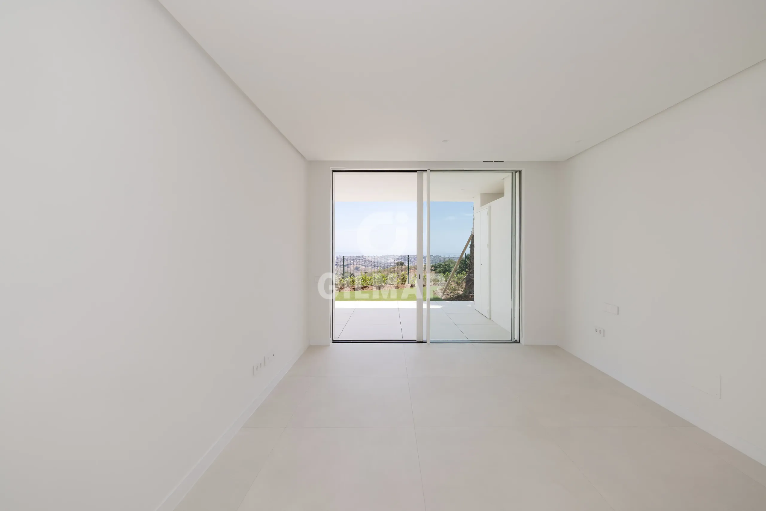 Ground floor apartment in Marbella Este - Málaga