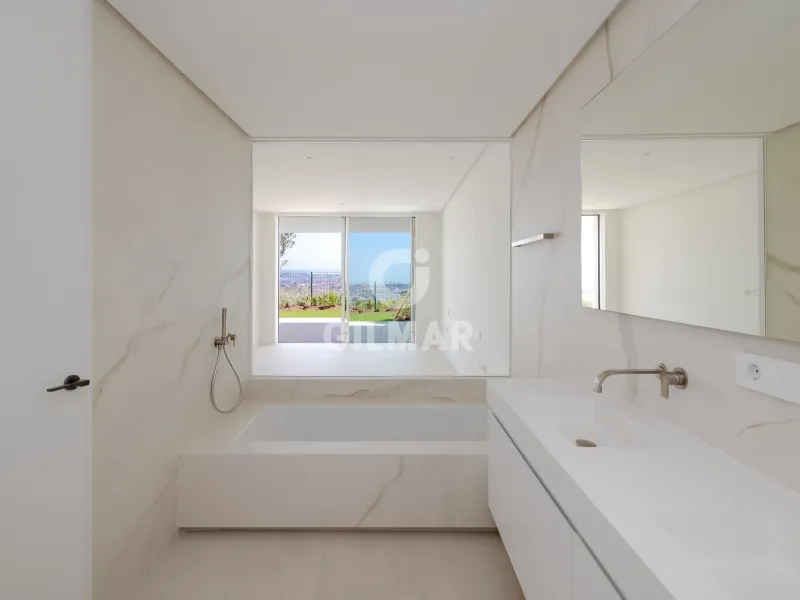Ground floor apartment in Marbella Este - Málaga