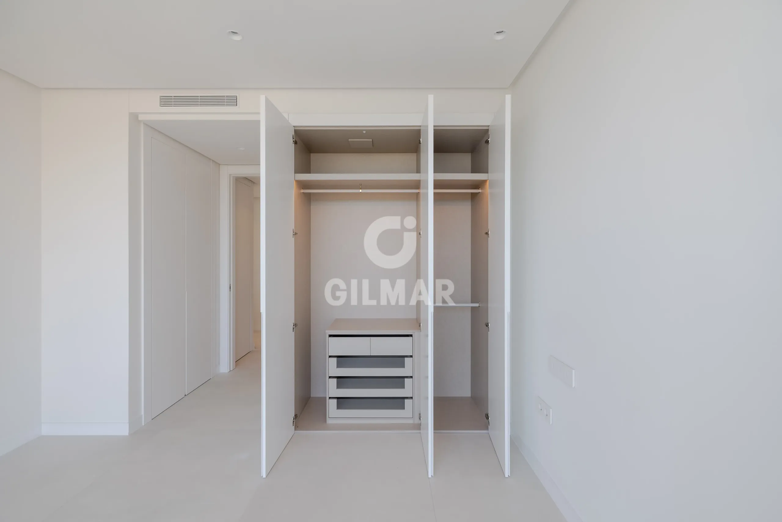 Ground floor apartment in Marbella Este - Málaga