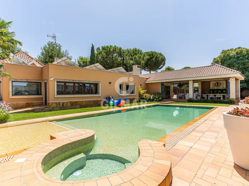 Villa in Boadilla del Monte - Madrid