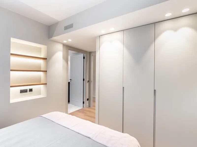 Stylish Renovated Penthouse in the Heart of Eixample Esquerra, Barcelona
