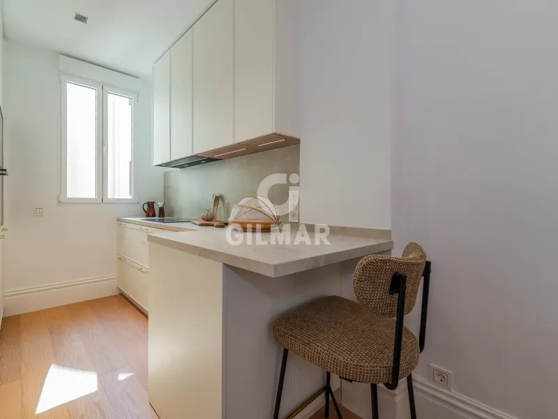 Apartment in Goya - Madrid