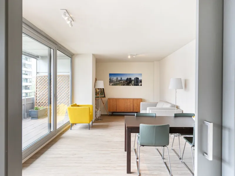 Upgraded Apartment in the Prestigious Illa del Cel Complex, Diagonal Mar, Barcelona