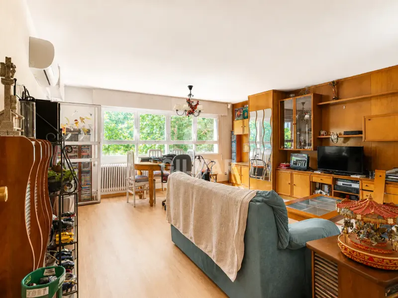 Apartment in Barrio del Pilar - Madrid