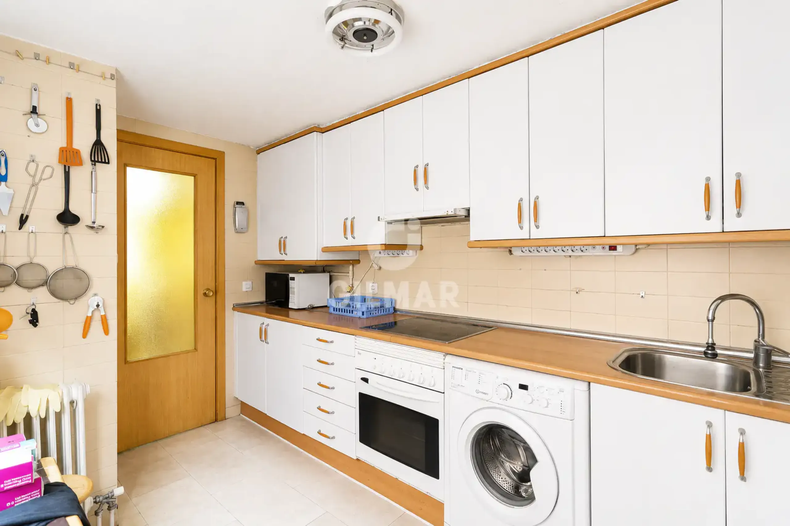 Apartment in Barrio del Pilar - Madrid