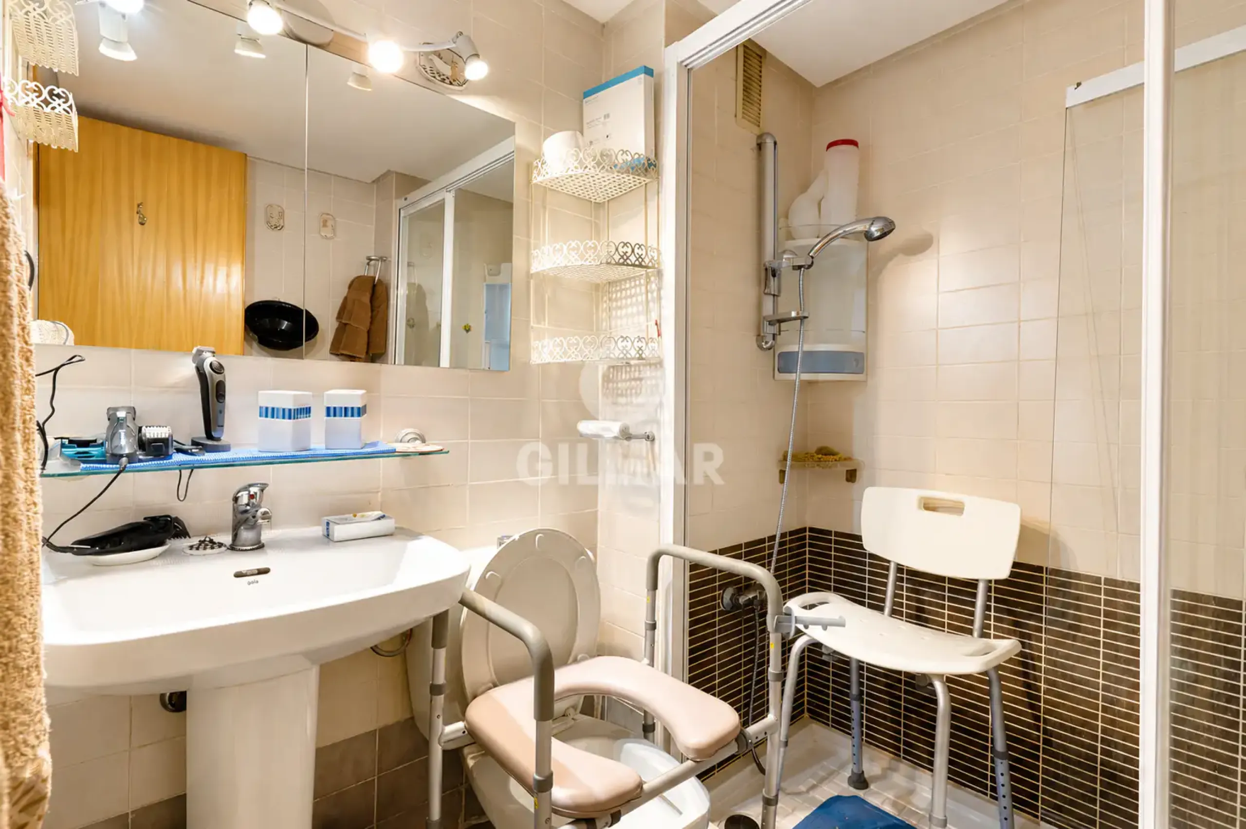 Apartment in Barrio del Pilar - Madrid