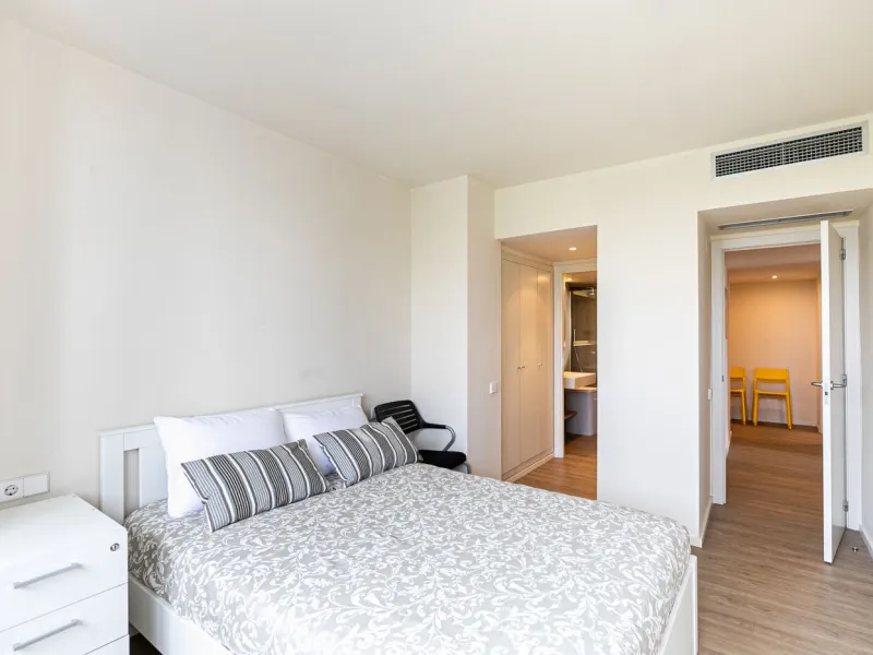 Upgraded Apartment in the Prestigious Illa del Cel Complex, Diagonal Mar, Barcelona
