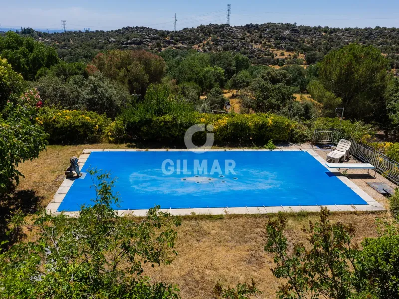 Villa in Hoyo de Manzanares - Madrid