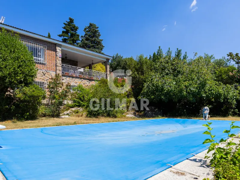 Villa in Hoyo de Manzanares - Madrid