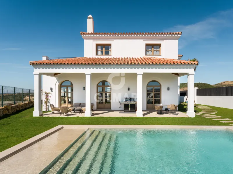 Villa in Estepona Oeste - Málaga