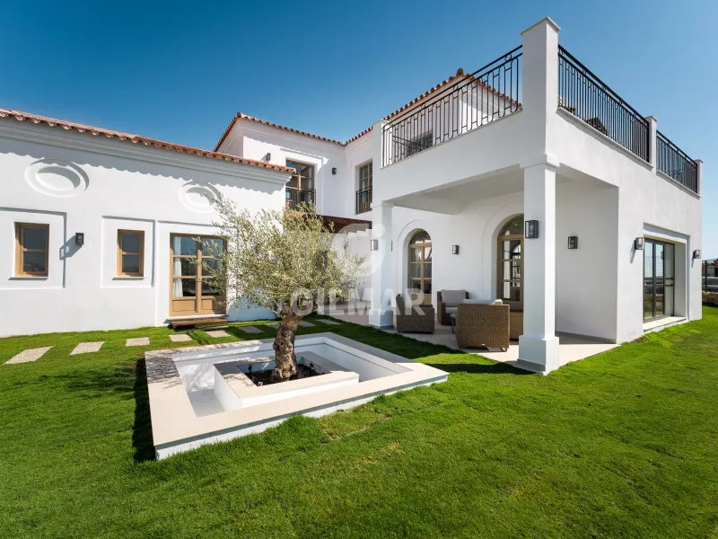 Villa in Estepona Oeste - Málaga