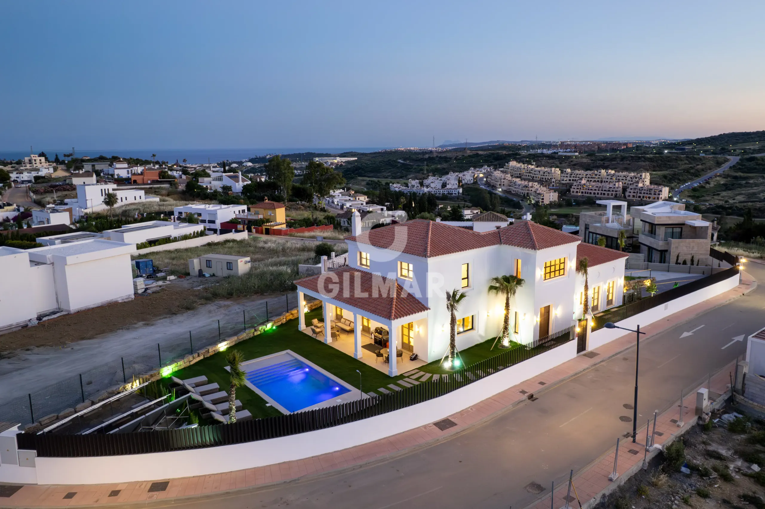 Villa in Estepona Oeste - Málaga