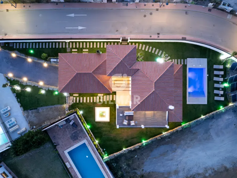 Villa in Estepona Oeste - Málaga