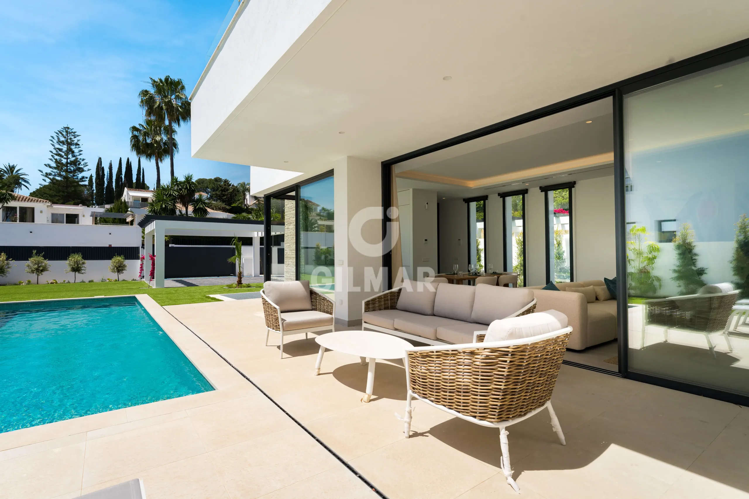 Villa in Estepona Este - Málaga
