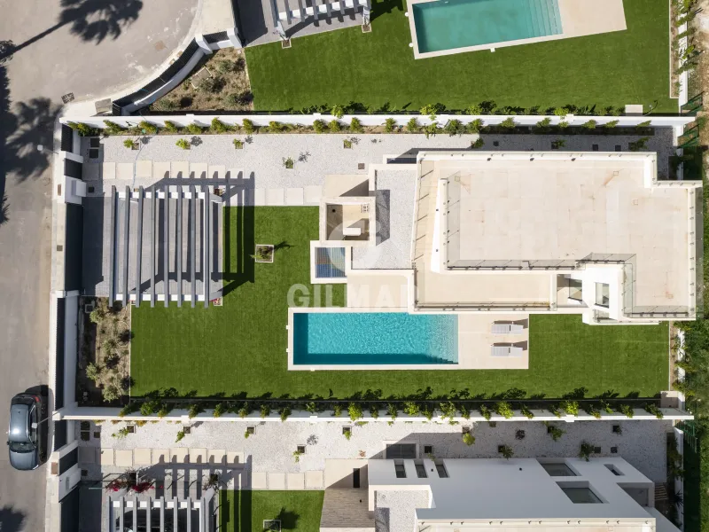 Villa in Estepona Este - Málaga