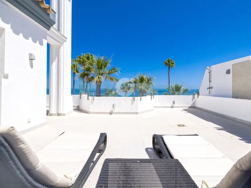 Penthouse in Estepona Este - Málaga