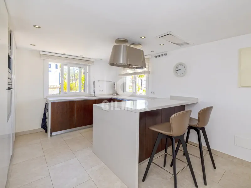 Penthouse in Estepona Este - Málaga
