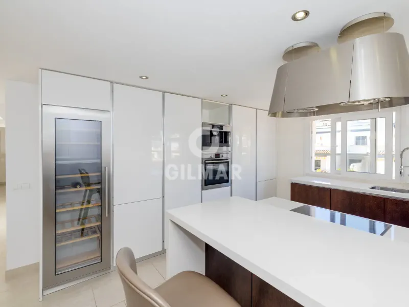 Penthouse in Estepona Este - Málaga