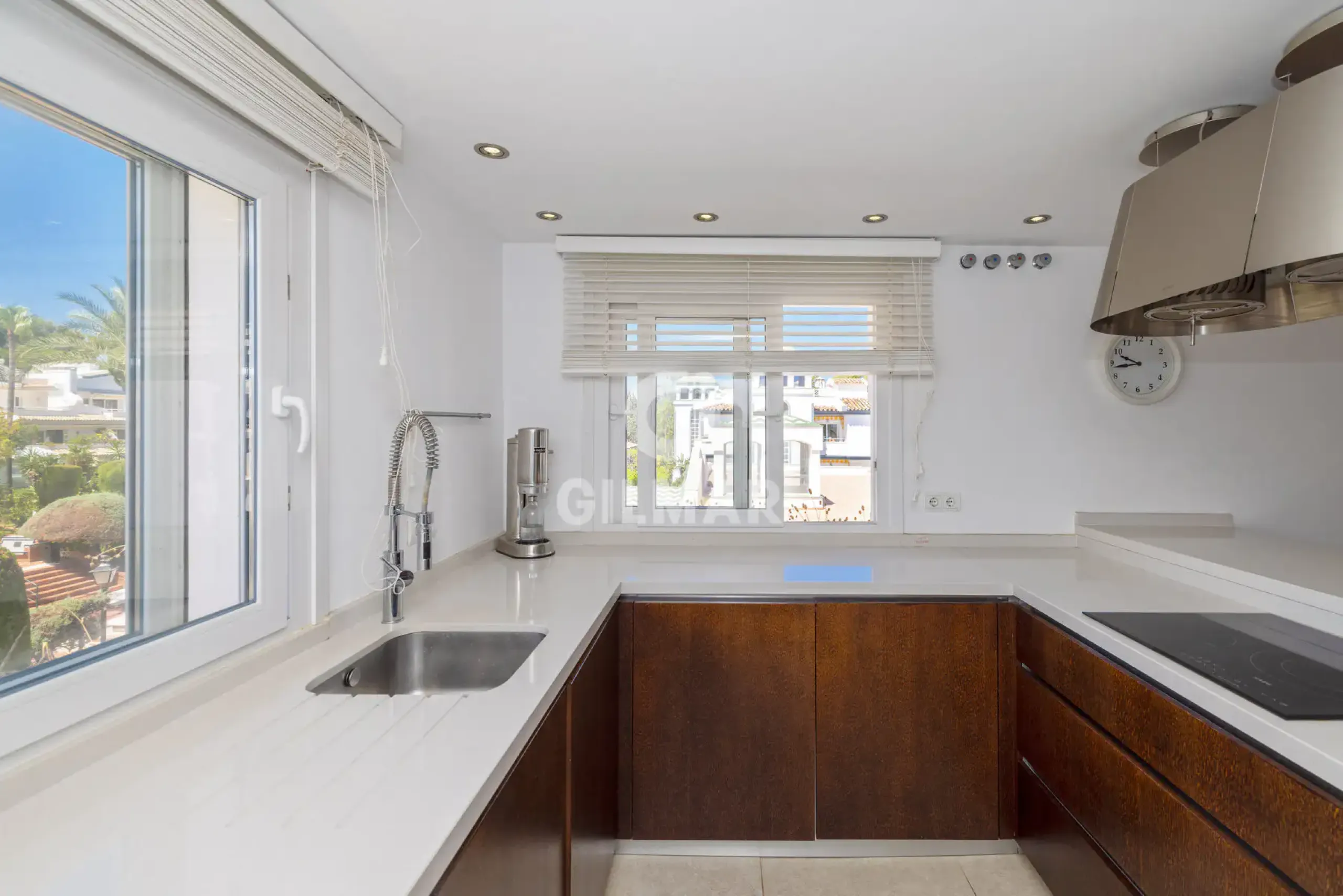 Penthouse in Estepona Este - Málaga