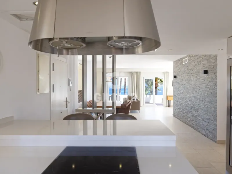 Penthouse in Estepona Este - Málaga