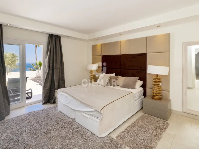 Penthouse in Estepona Este - Málaga