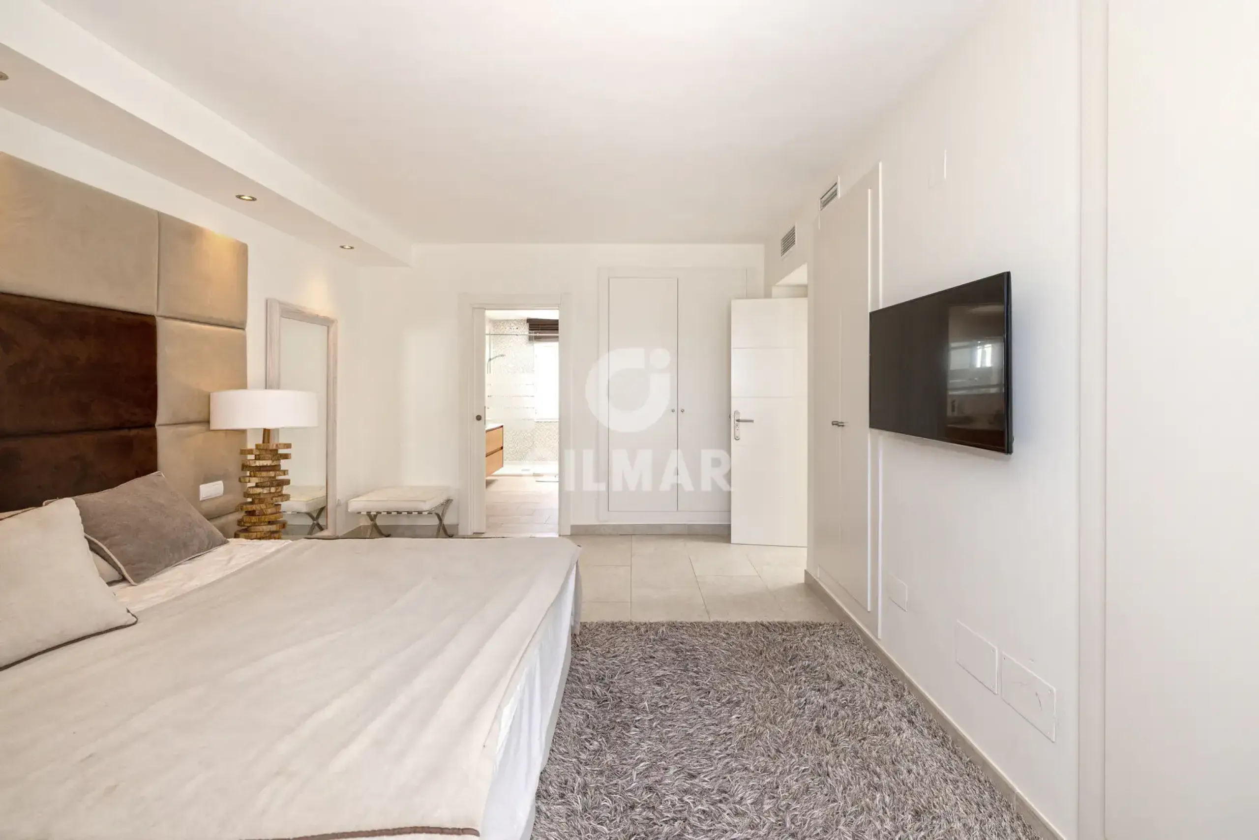 Penthouse in Estepona Este - Málaga
