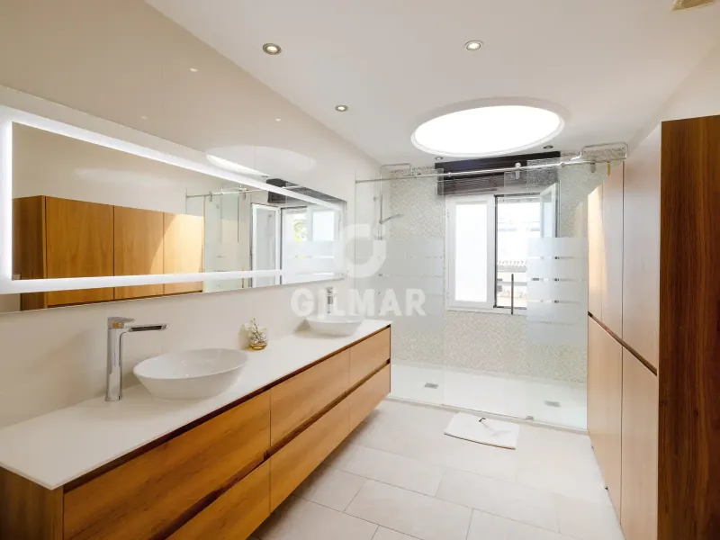 Penthouse in Estepona Este - Málaga