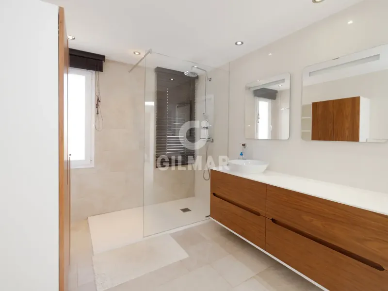 Penthouse in Estepona Este - Málaga